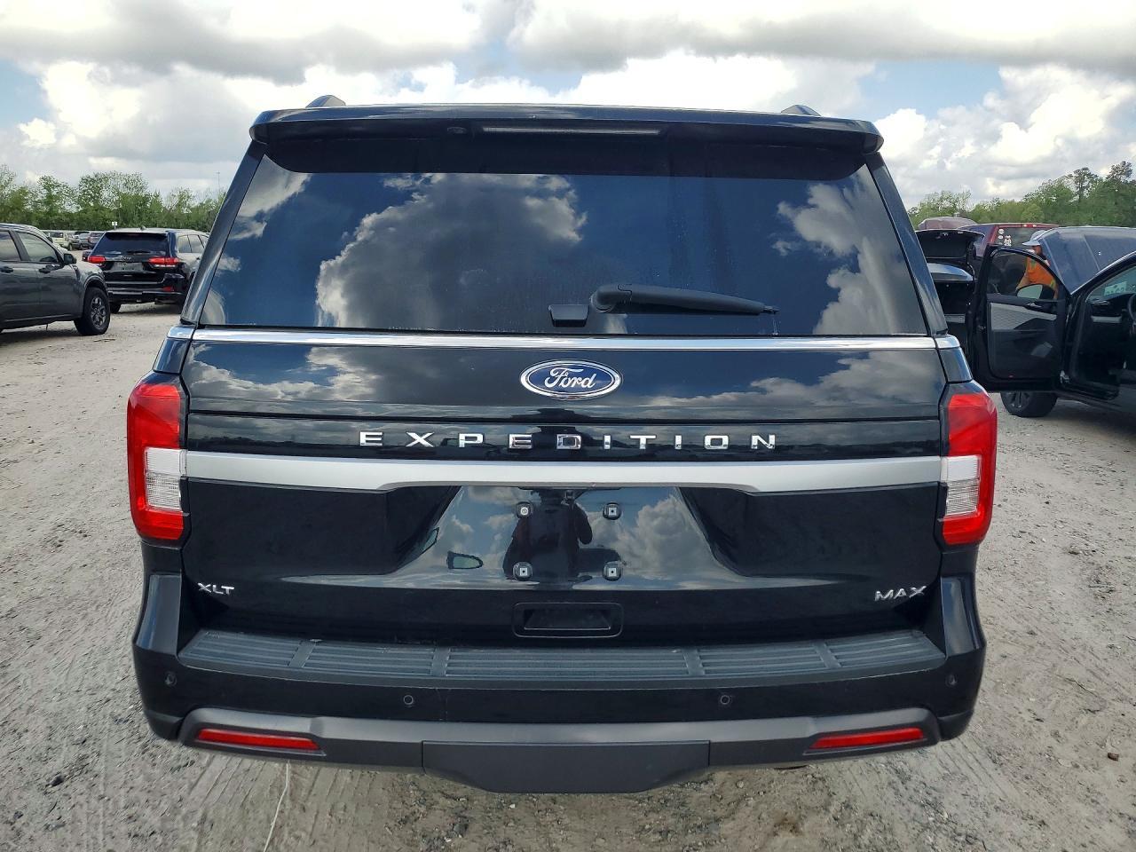 2022 Ford Expedition max xlt