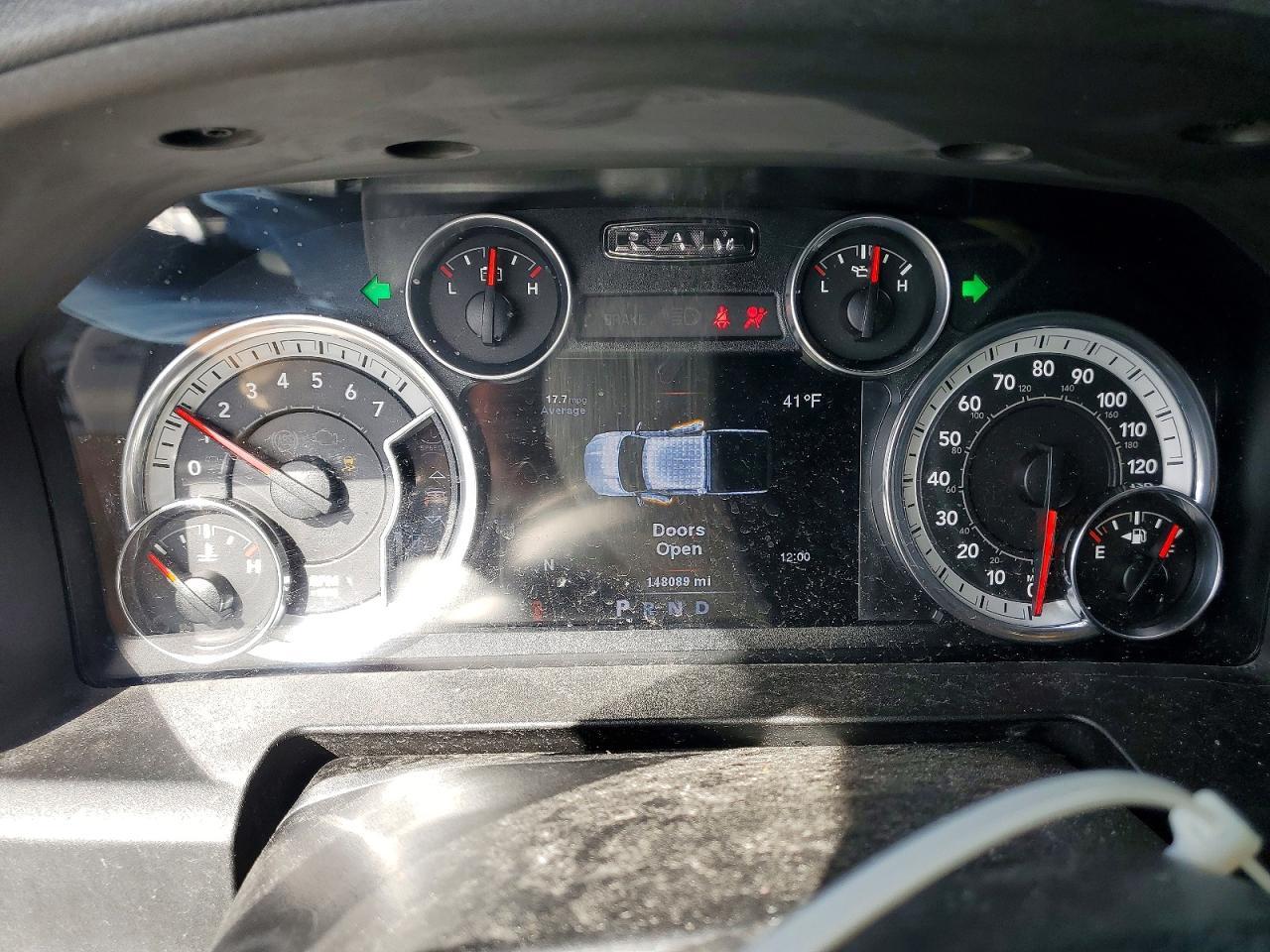 2014 Dodge RAM 1500 SLT