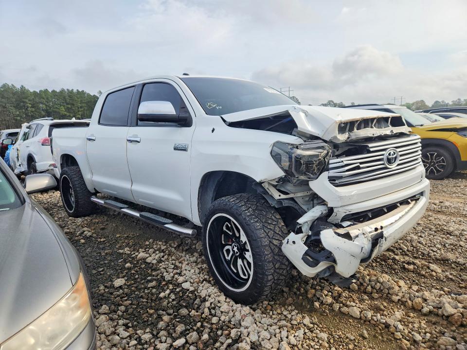 2017 Toyota Tundra Platinum