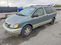 1998 Toyota Sienna xle en venta en Orlando, FL
