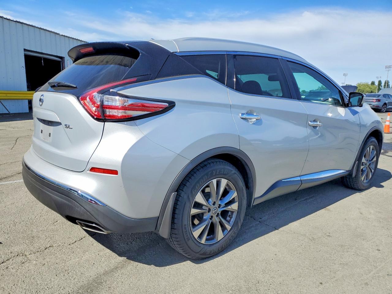 2015 Nissan Murano sl