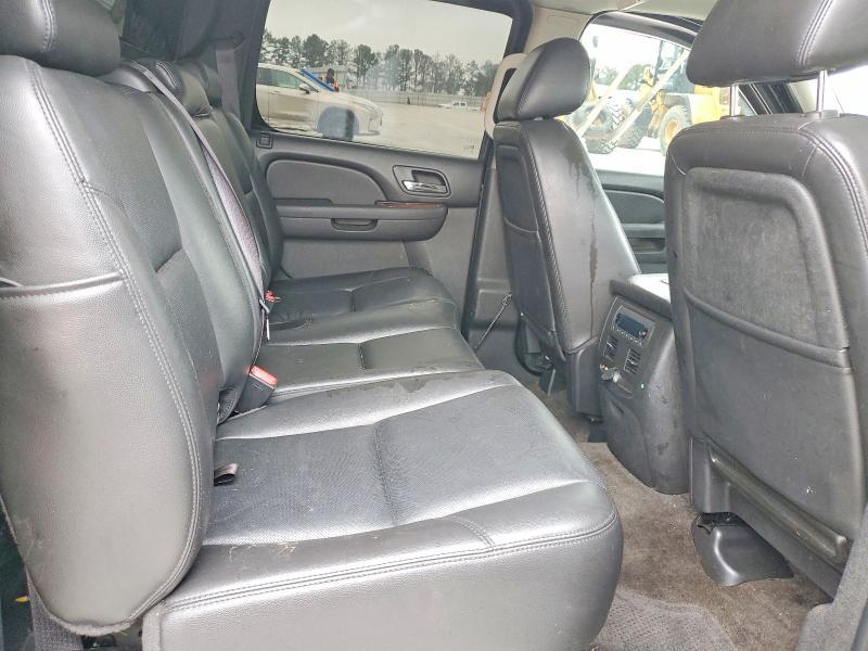 2012 Chevrolet Avalanche LTZ
