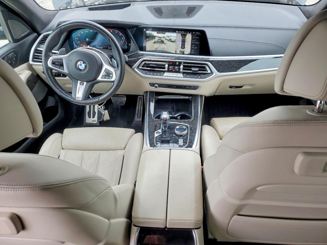 2022 BMW X7 M50i