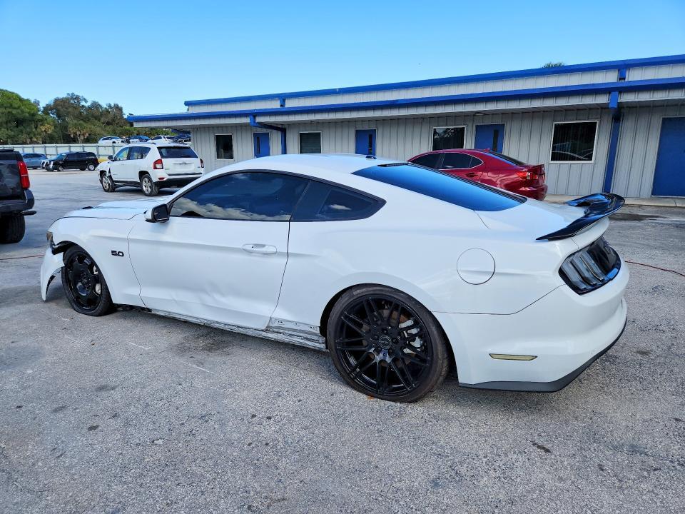2017 Ford Mustang gt