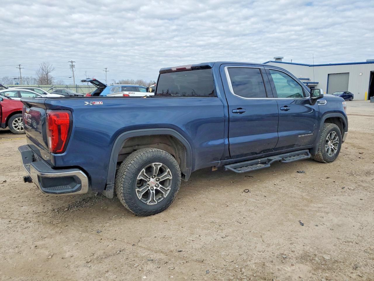 2020 GMC Sierra K1500 SLE