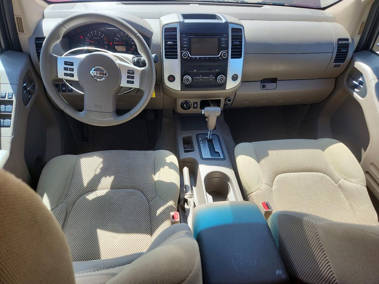 2016 Nissan Frontier SV