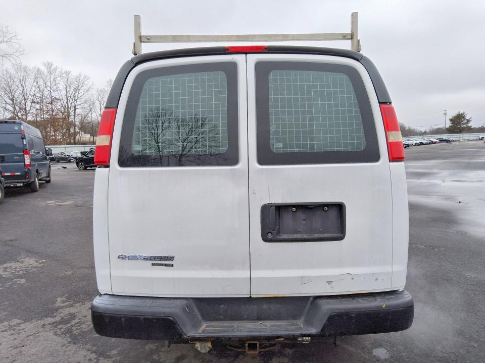 2013 Chevrolet Express G2500