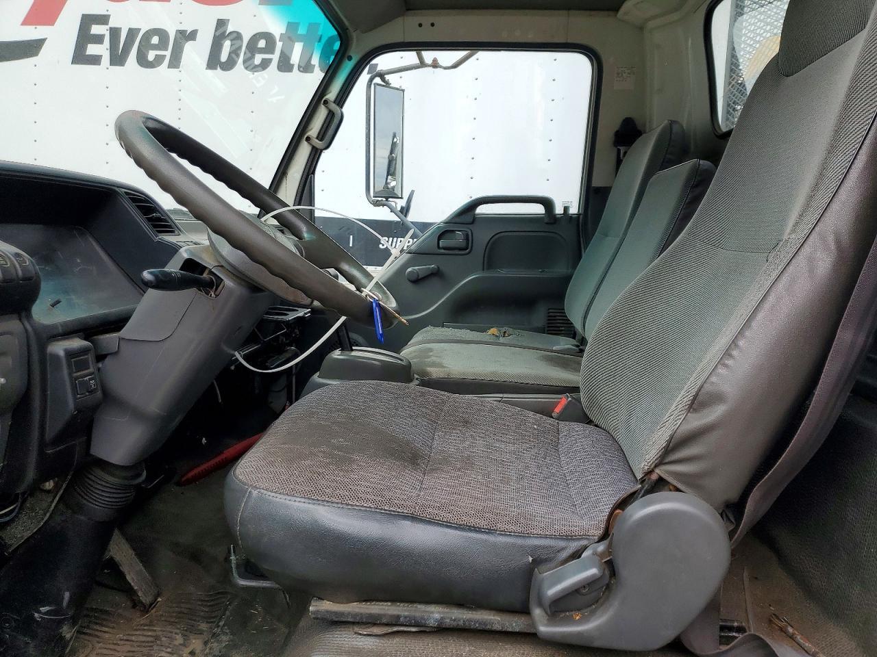 2001 Isuzu NPR Crew Cab Flatbed Truck