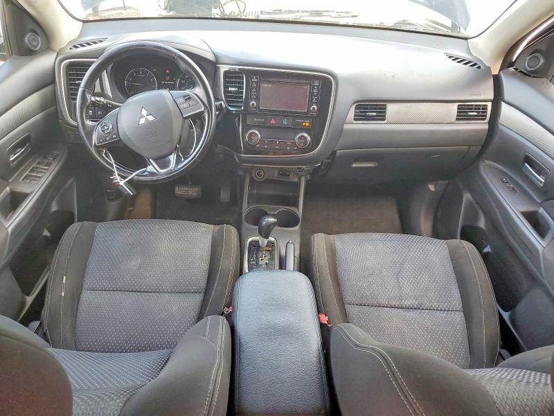 2016 Mitsubishi Outlander se