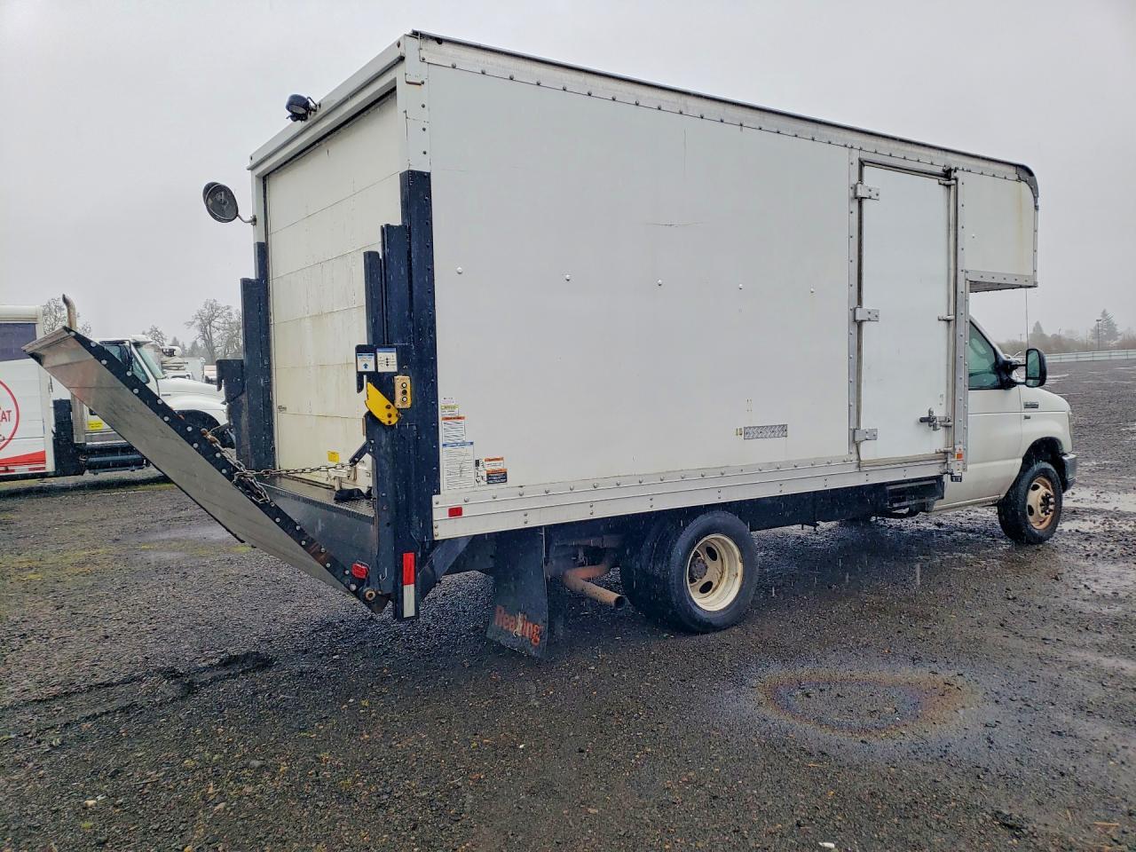 2012 Ford E350 BOX Truck