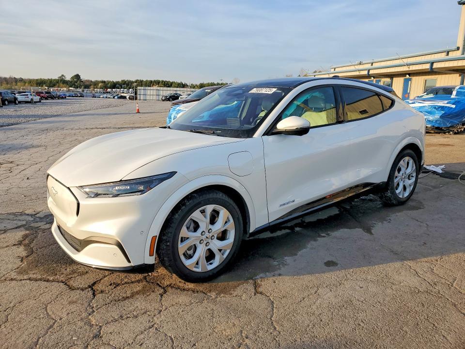 2022 Ford Mustang Mach-e Premium