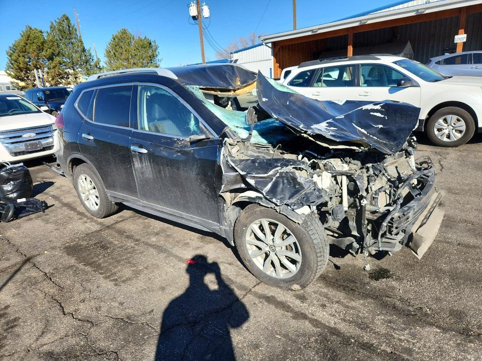 2018 Nissan Rogue sv