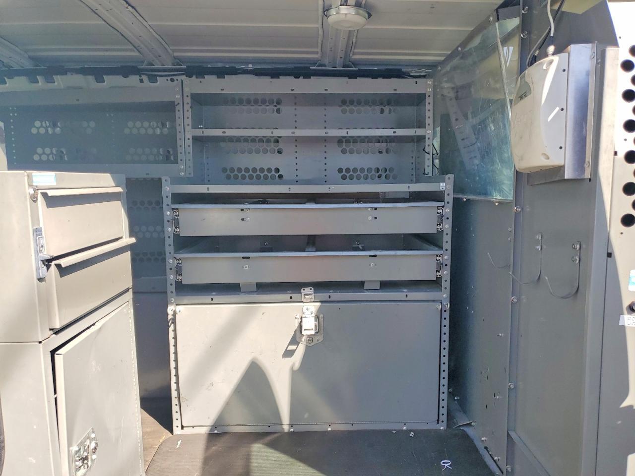 2010 Ford Econoline E250 Van