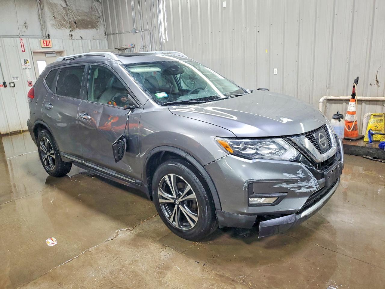 2017 Nissan Rogue sl