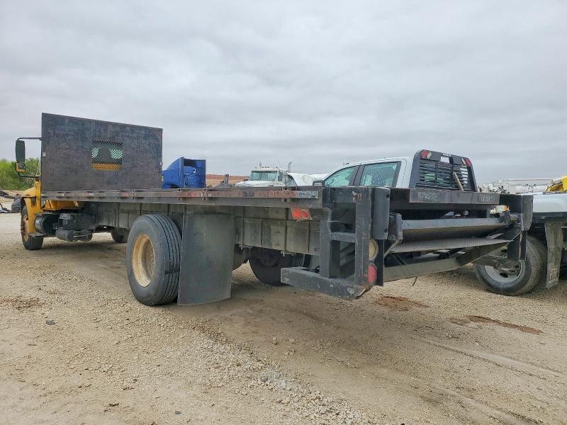 2007 International 4300 Flatbed Truck