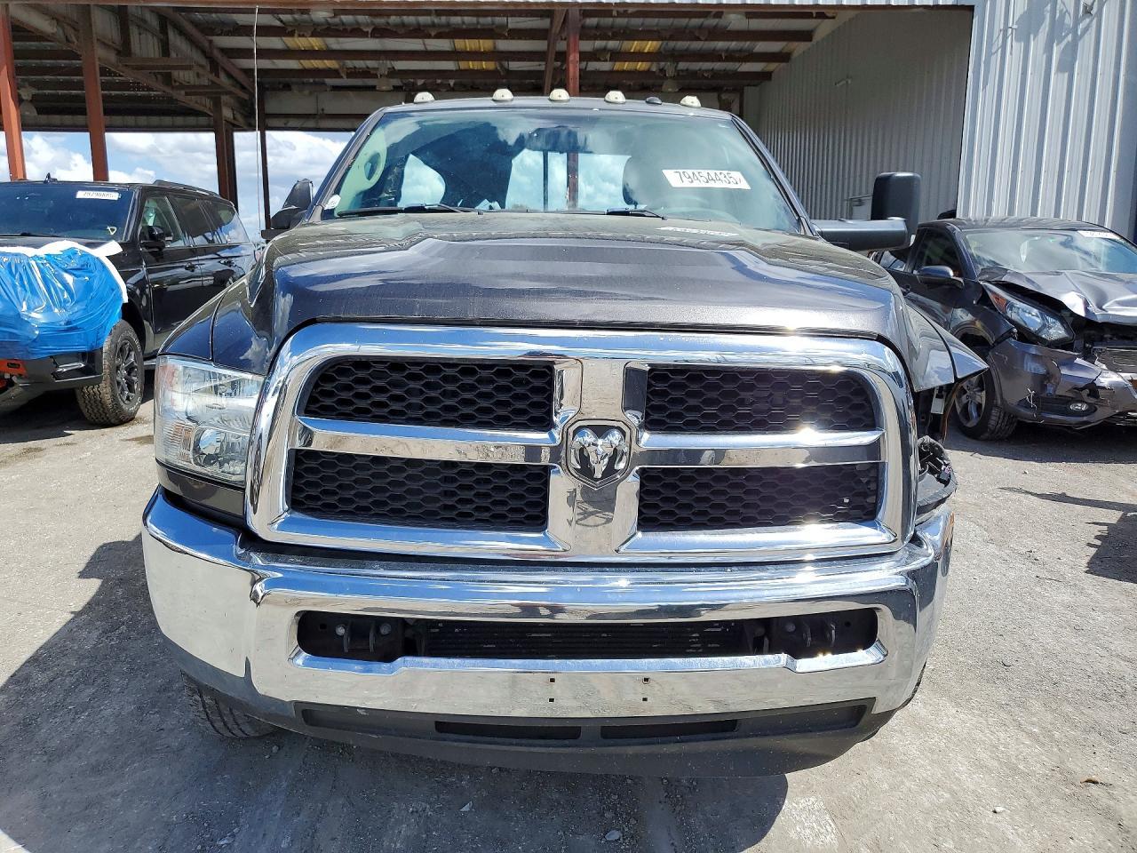 2018 Dodge RAM 3500 ST