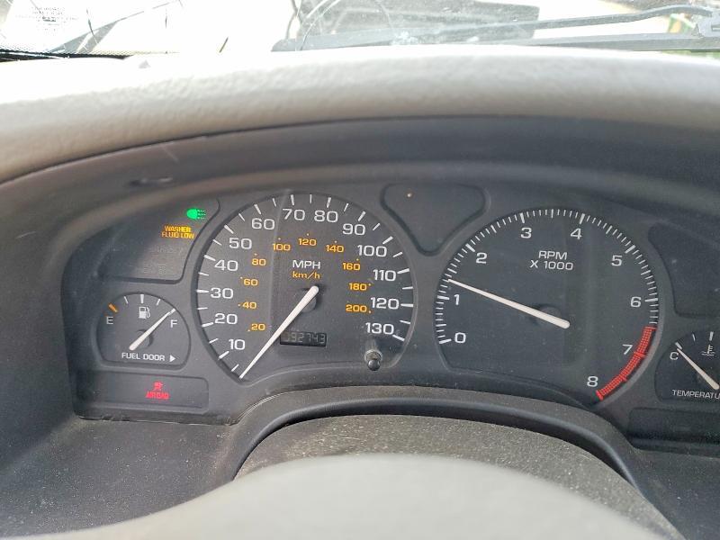 2002 Saturn Lw200