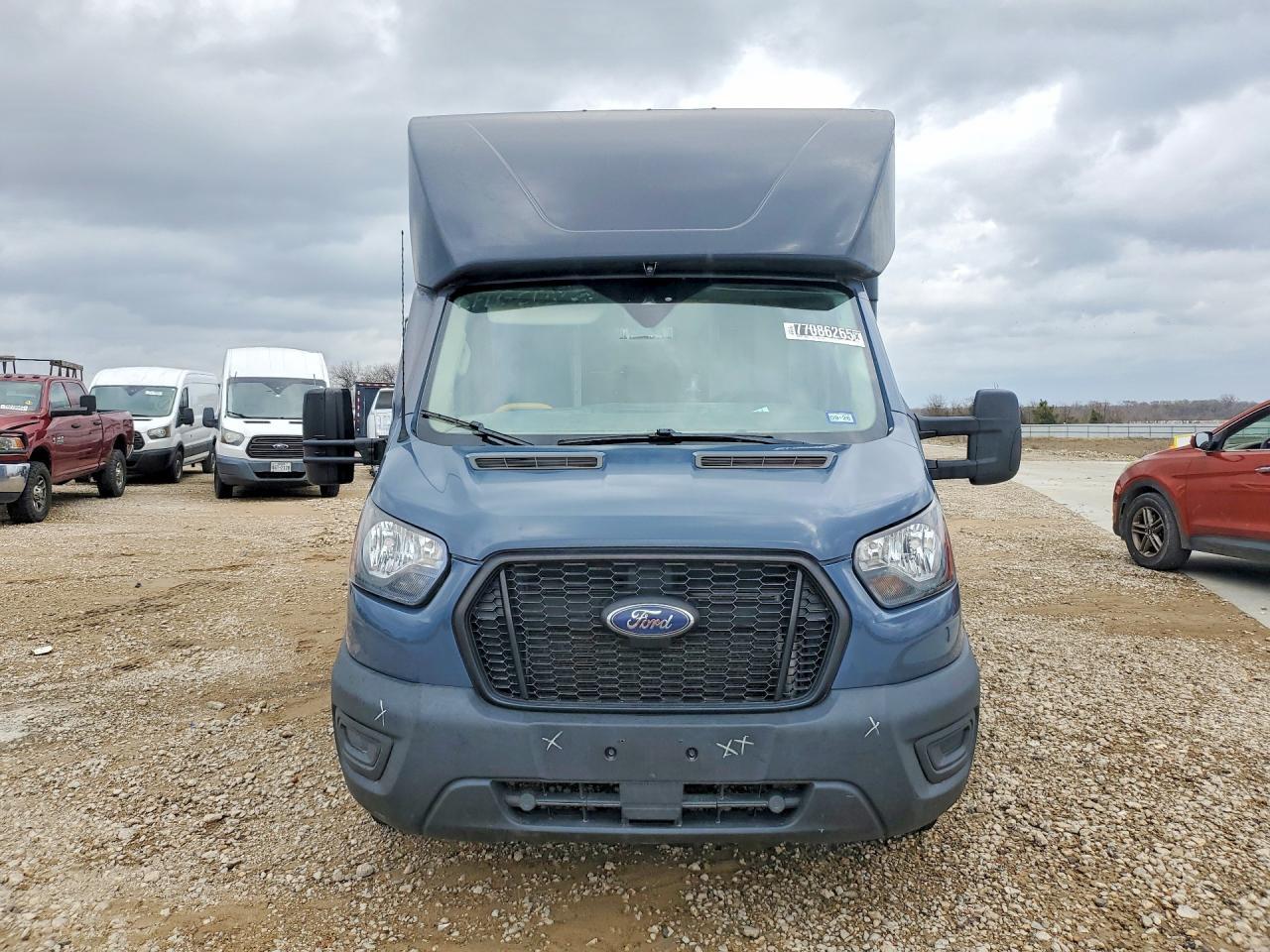 2021 Ford Transit Delivery Truck