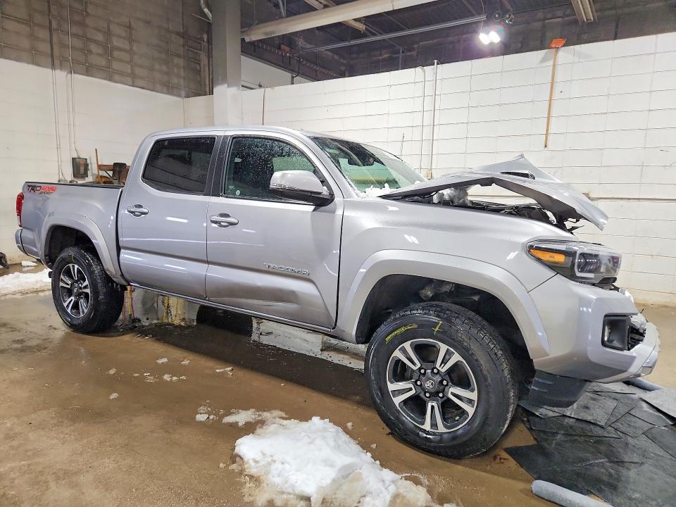 2016 Toyota Tacoma TRD Sport