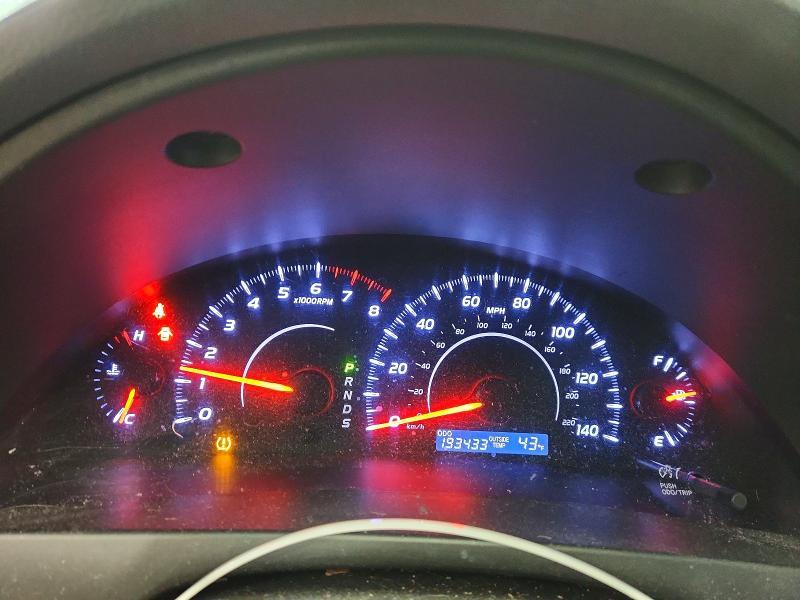 2010 Toyota Camry le