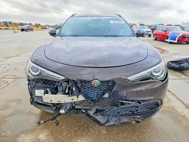 2019 Alfa Romeo Stelvio ti