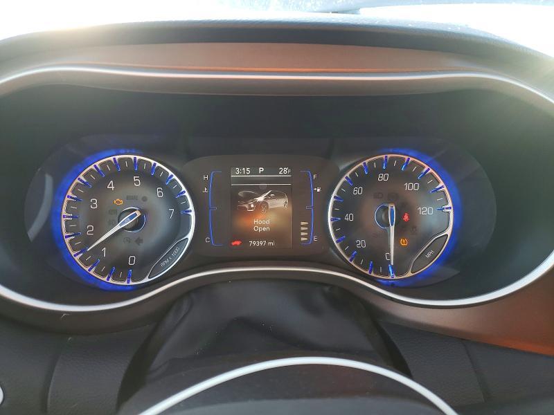 2018 Chrysler Pacifica Touring l