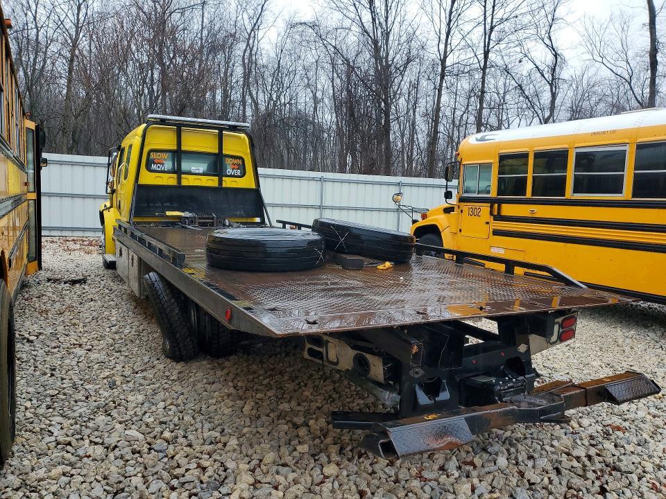 2022 Freightliner M2 106 Medium Duty
