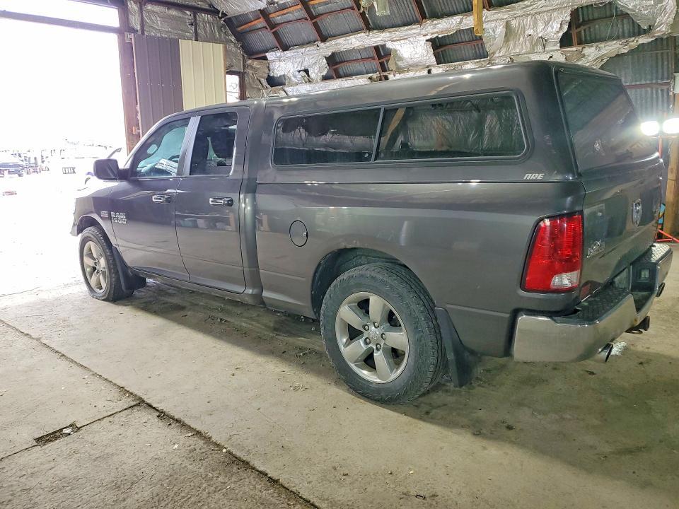 2015 Dodge RAM 1500 SLT