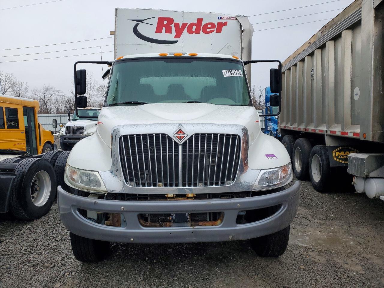 2019 International 4300 BOX Truck