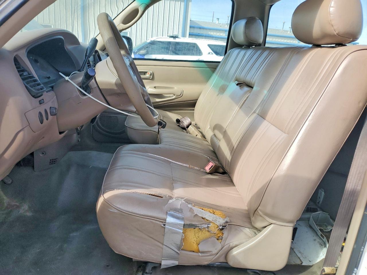 2001 Toyota Tundra Base