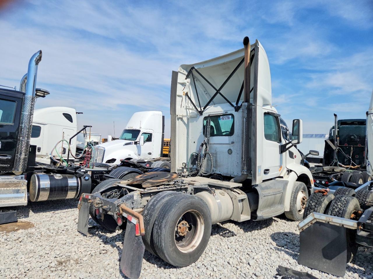 2018 Peterbilt 579 Semi Truck