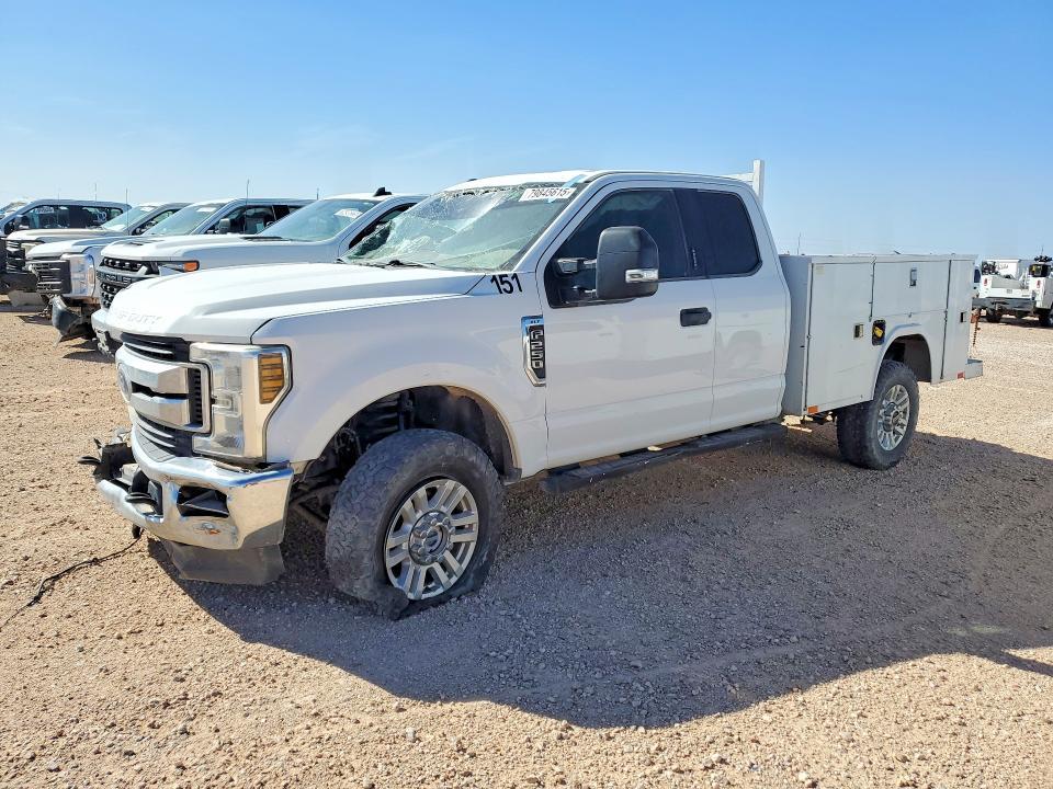 2019 Ford F250 Super Duty Utility / Service Truck