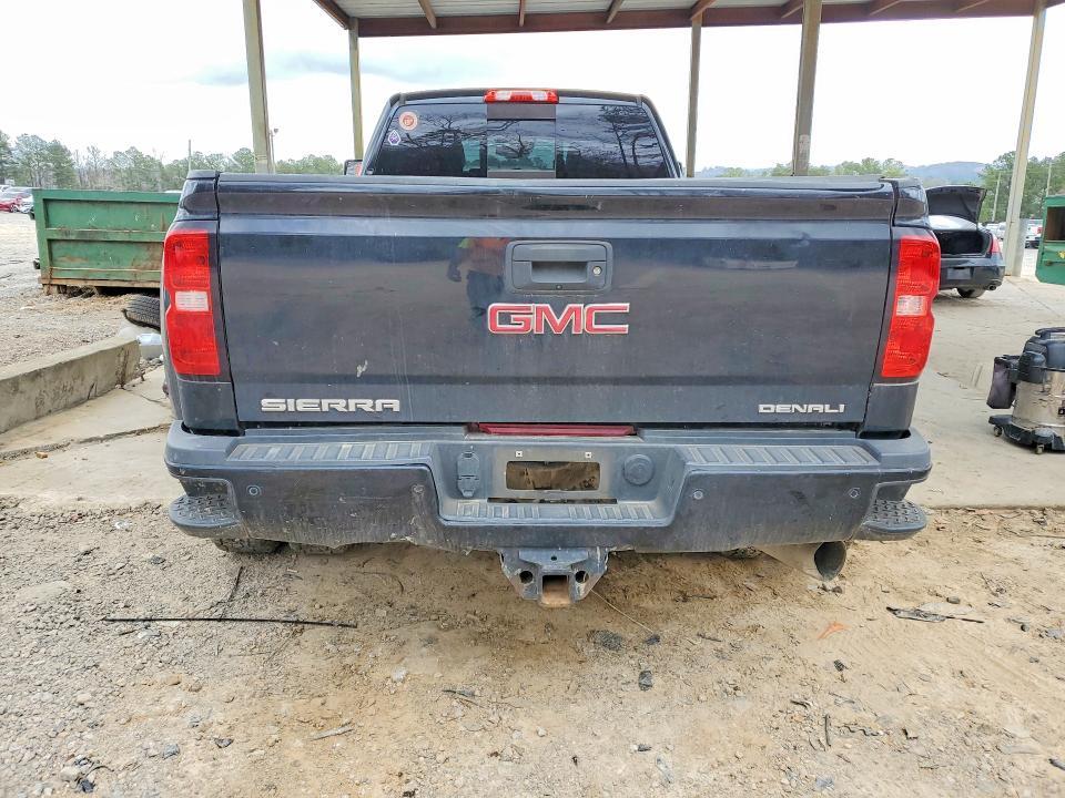 2017 GMC Sierra K3500 Denali