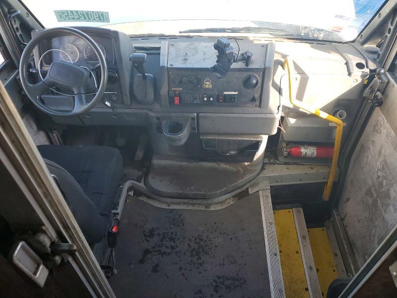 2013 Isuzu NPR Delivery Van