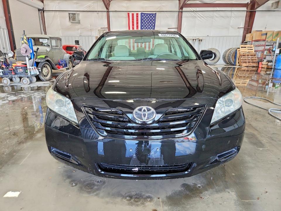 2009 Toyota Camry le