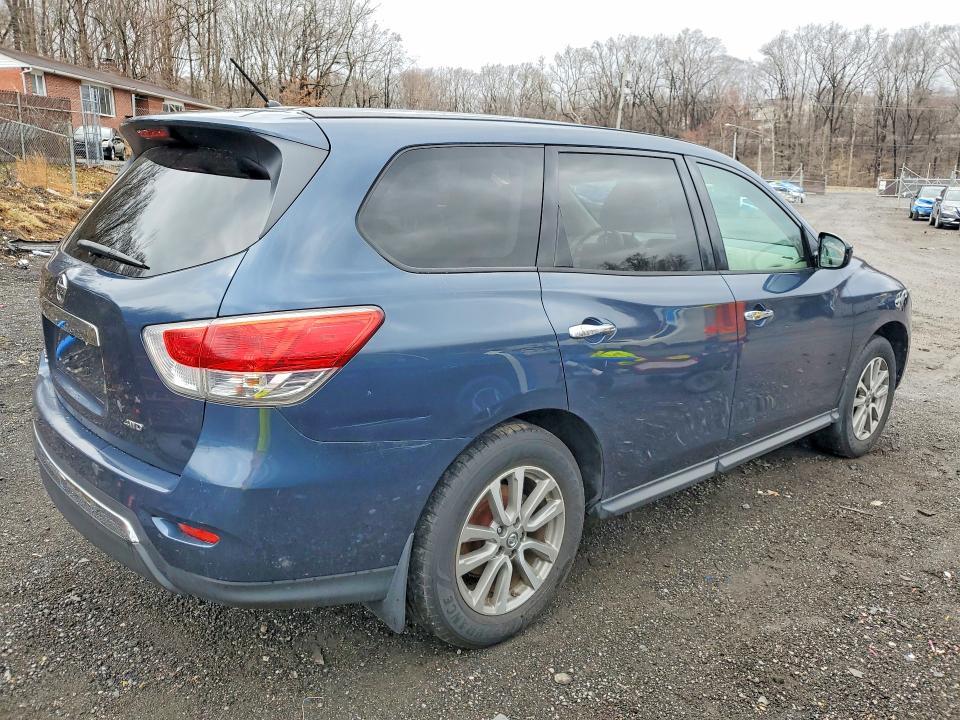 2014 Nissan Pathfinder s