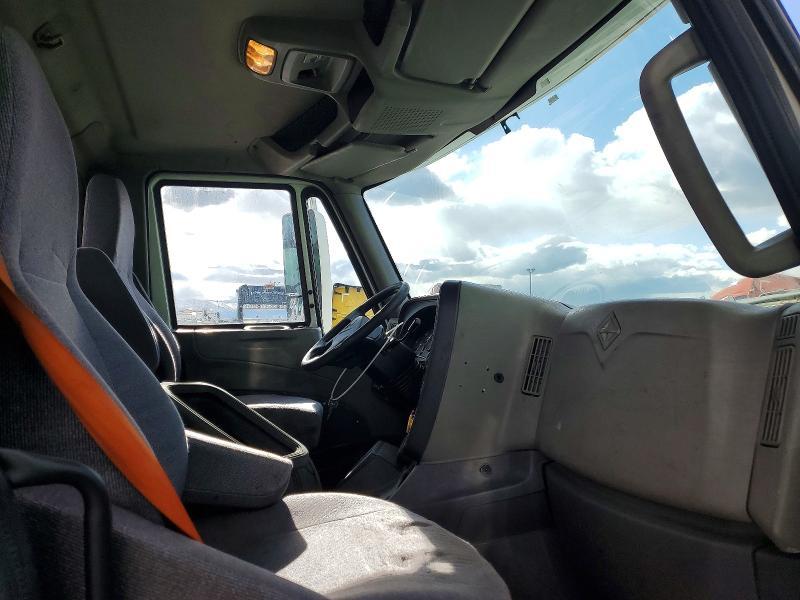 2013 International LF687 Semi Truck