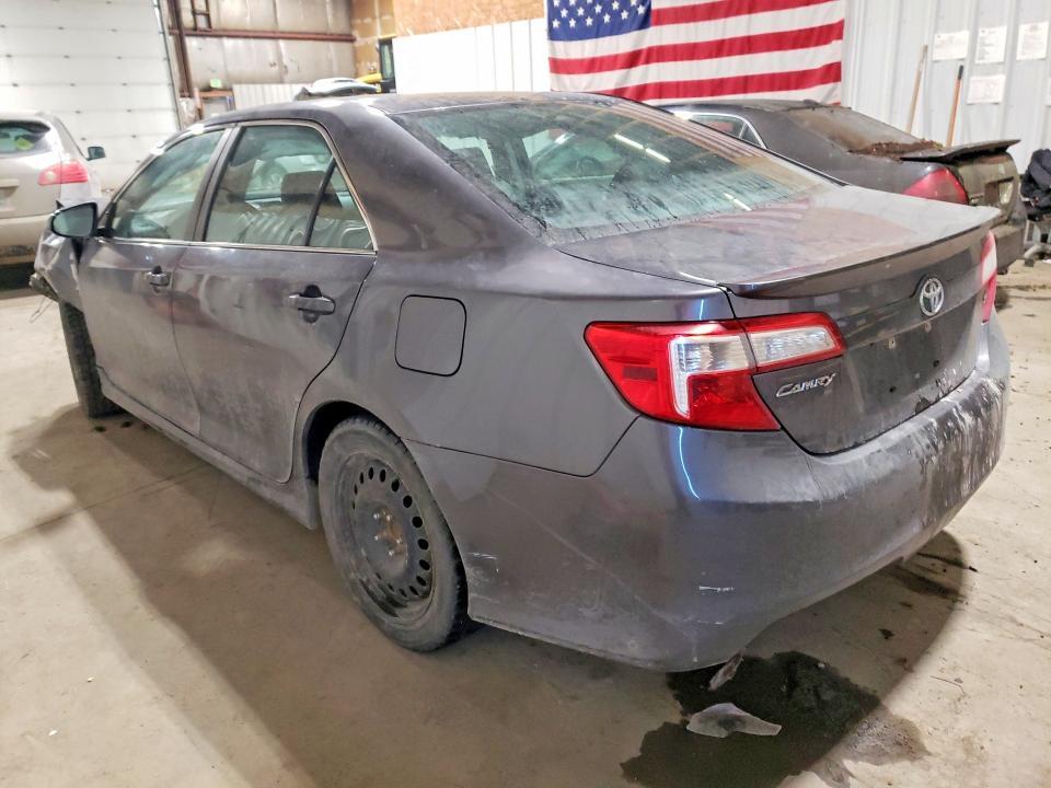 2014 Toyota Camry se