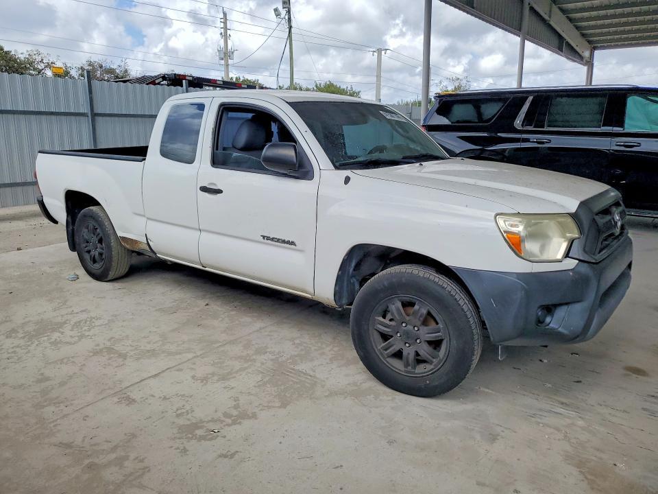 2014 Toyota Tacoma Base