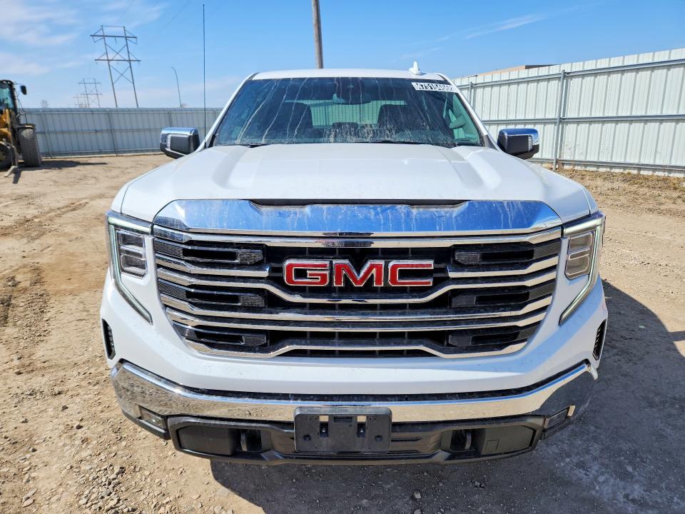 2026 GMC Sierra K1500 SLT