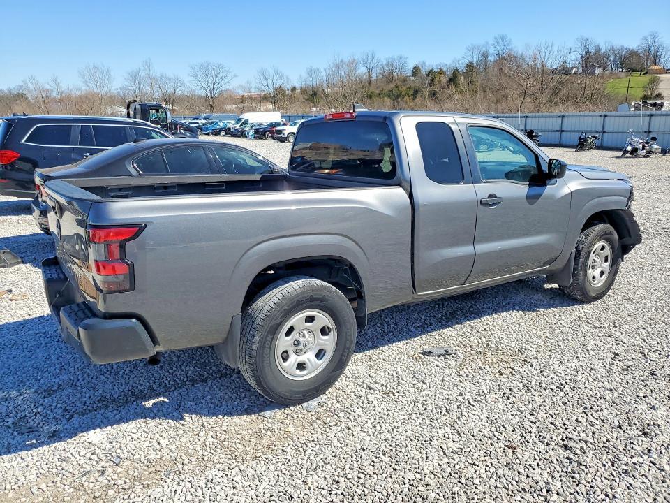 2023 Nissan Frontier S