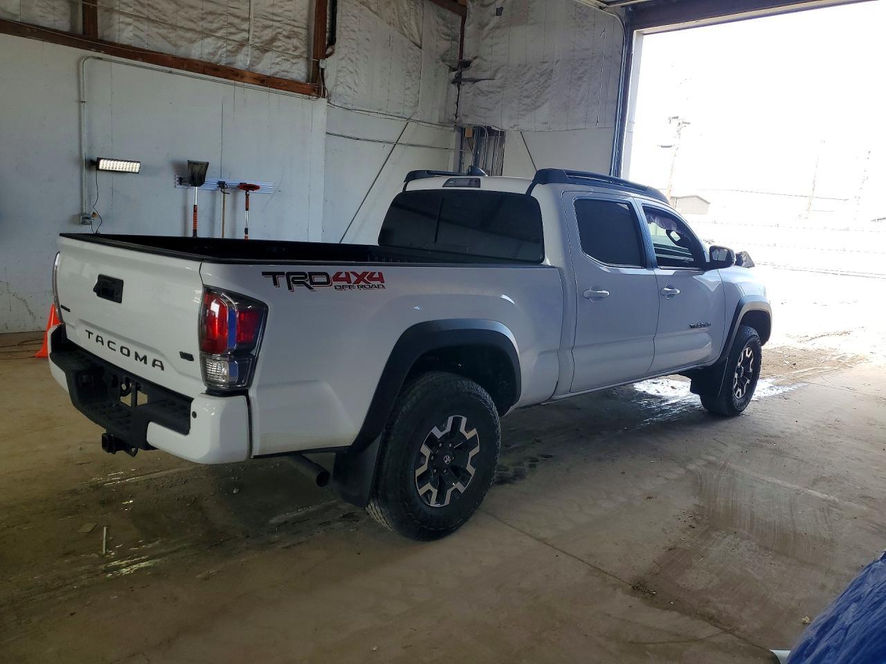 2023 Toyota Tacoma TRD OFF-Road