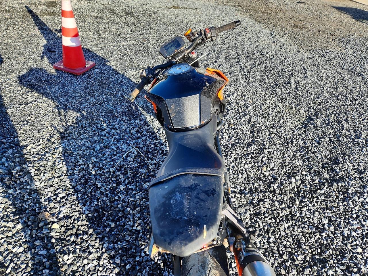 2019 KTM 1290 Super Duke R