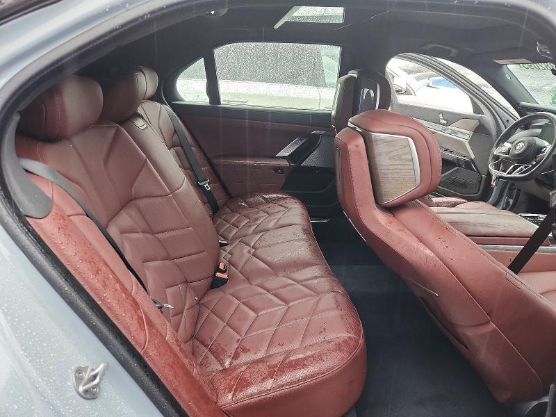 2024 BMW 760 xi