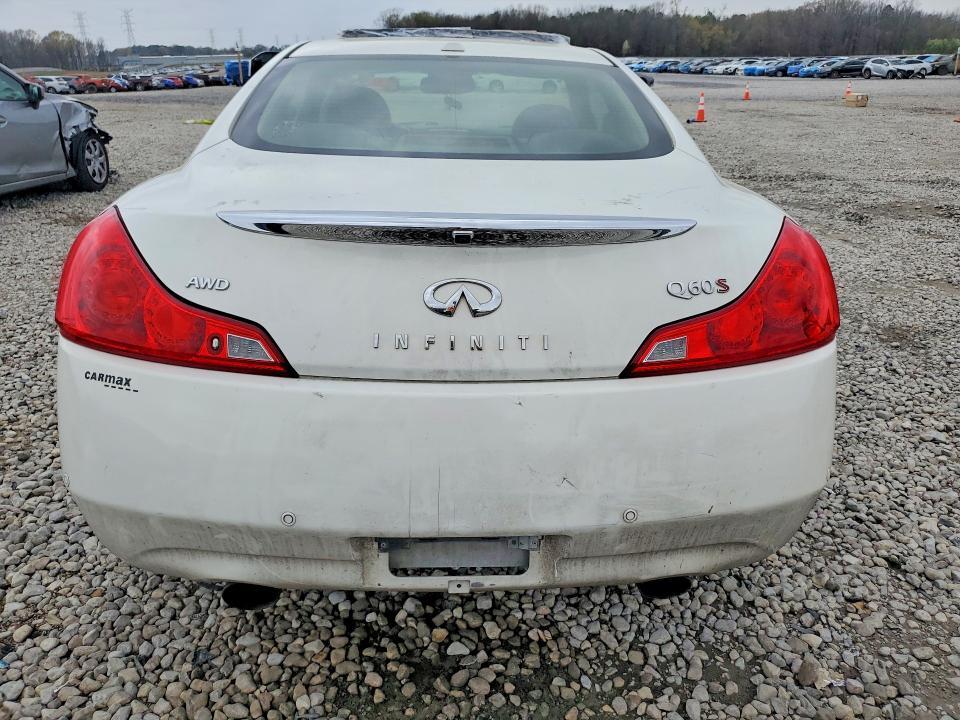 2014 Infiniti Q60 Coupe Base