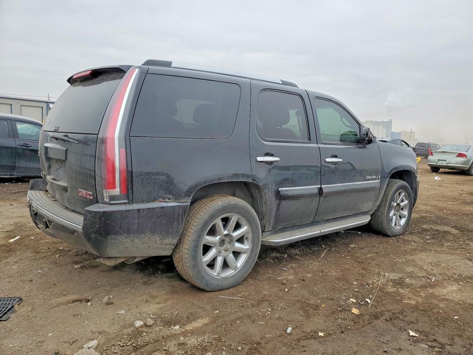 2007 GMC Yukon Denali