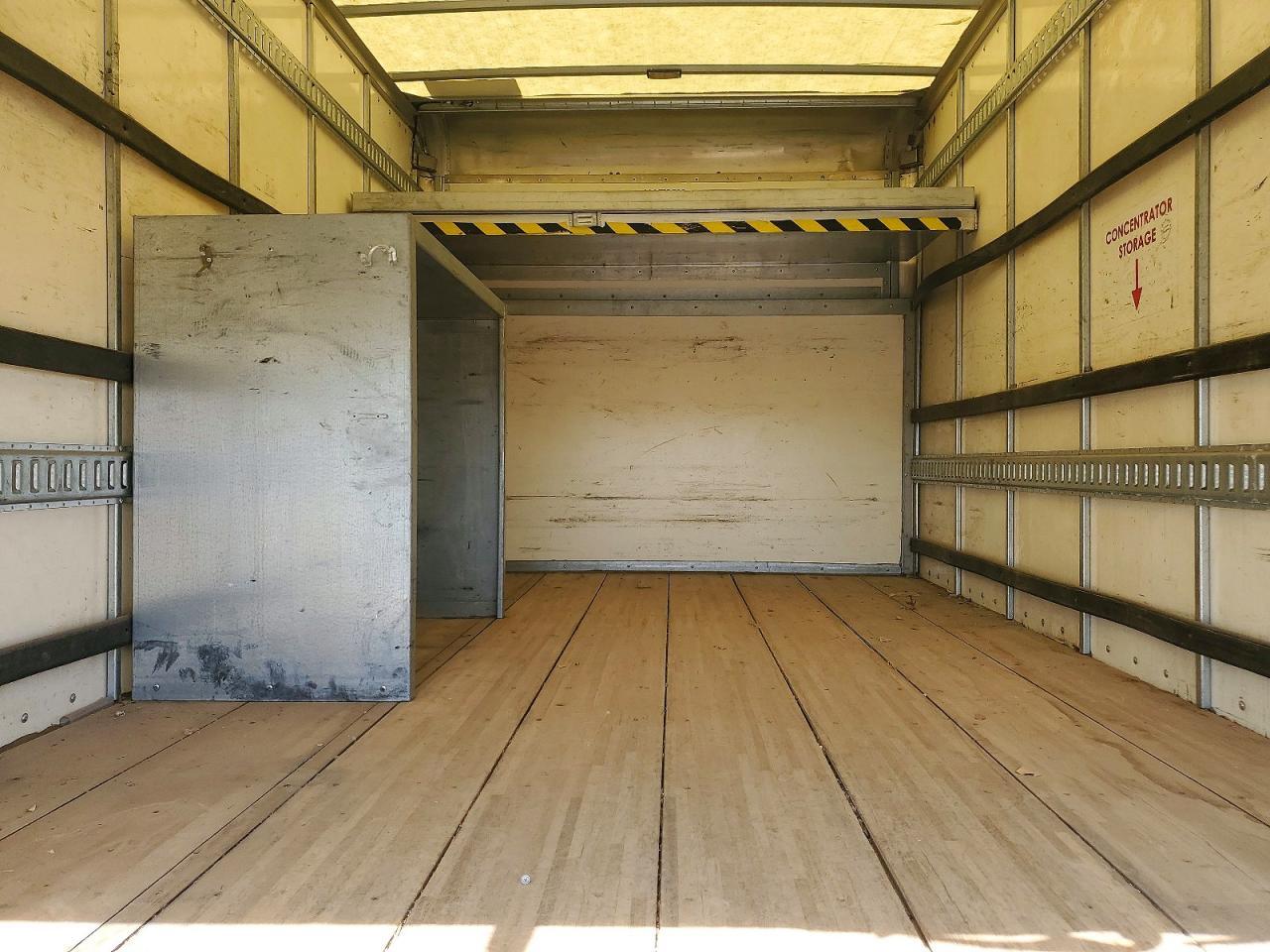 2020 Chev Express G4500
