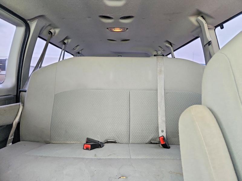 2013 Ford Econoline E350 Super Duty Wagon