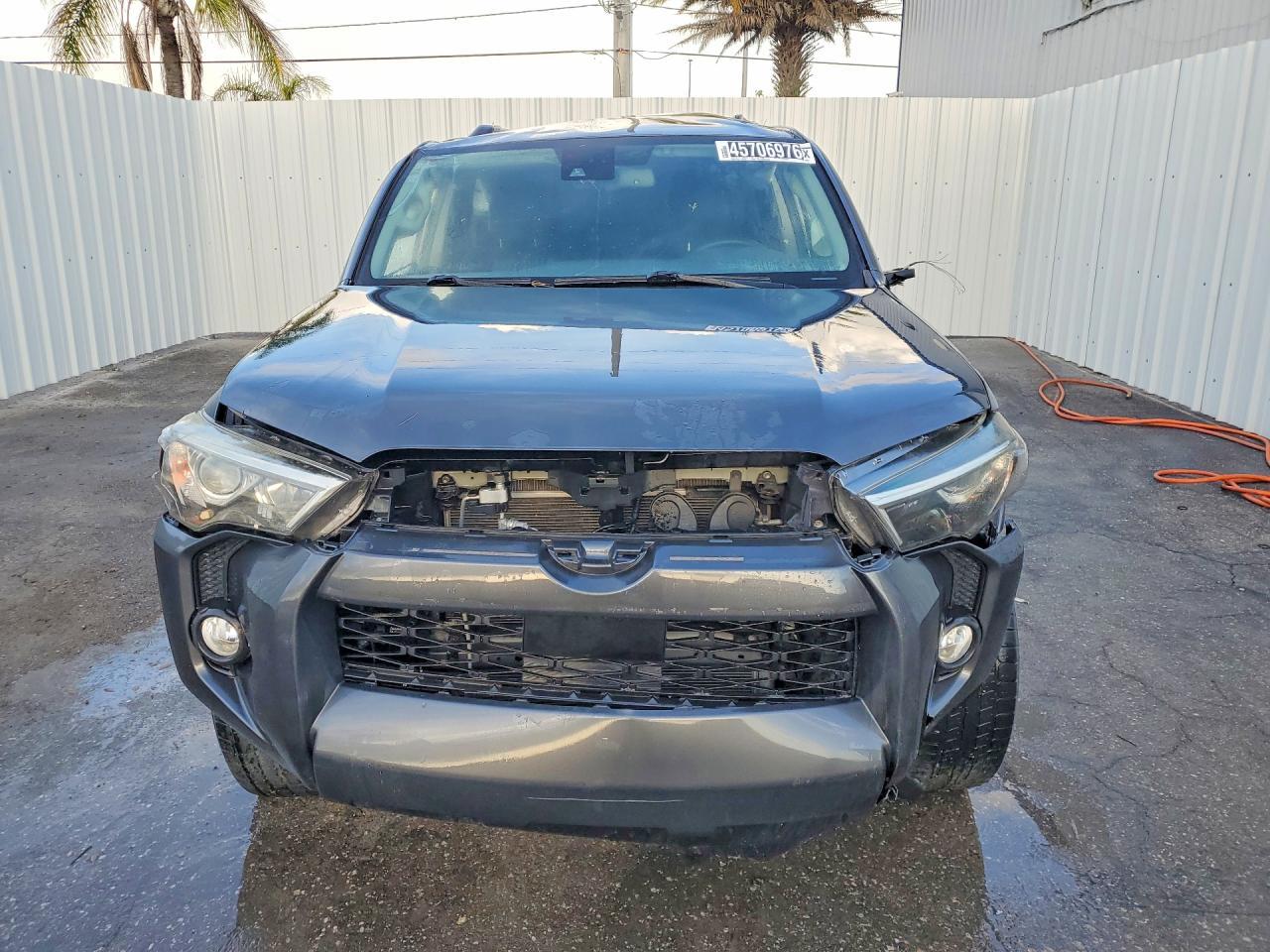 2020 Toyota 4runner SR5