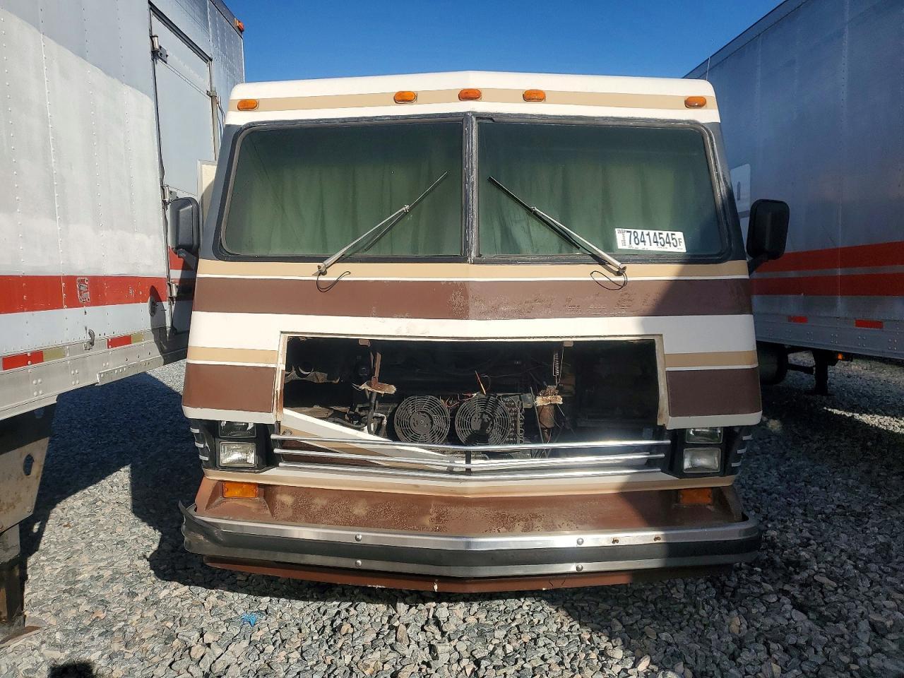 1989 Chev P30